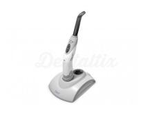 Demi™ Plus: photopolymerization lamp with LED light