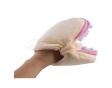 Mouth-shaped puppet for children